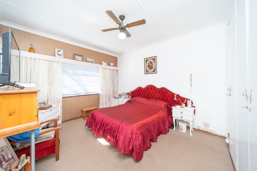 3 Bedroom Property for Sale in Sunnyridge Eastern Cape